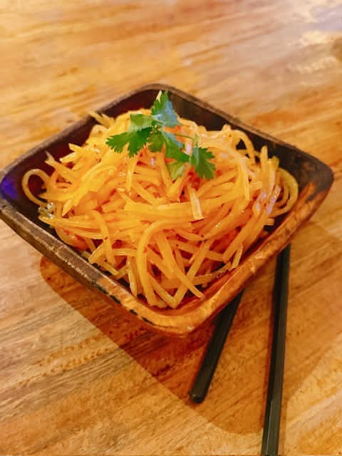 Spicy and Sour potato Slice Salad/酸辣土豆丝